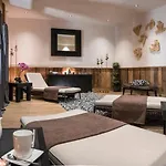4 Etoiles Lejlighedshotel